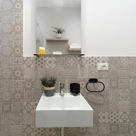 Guesthost - Borgo 84 - Cuore Blu Flat מרצאממי